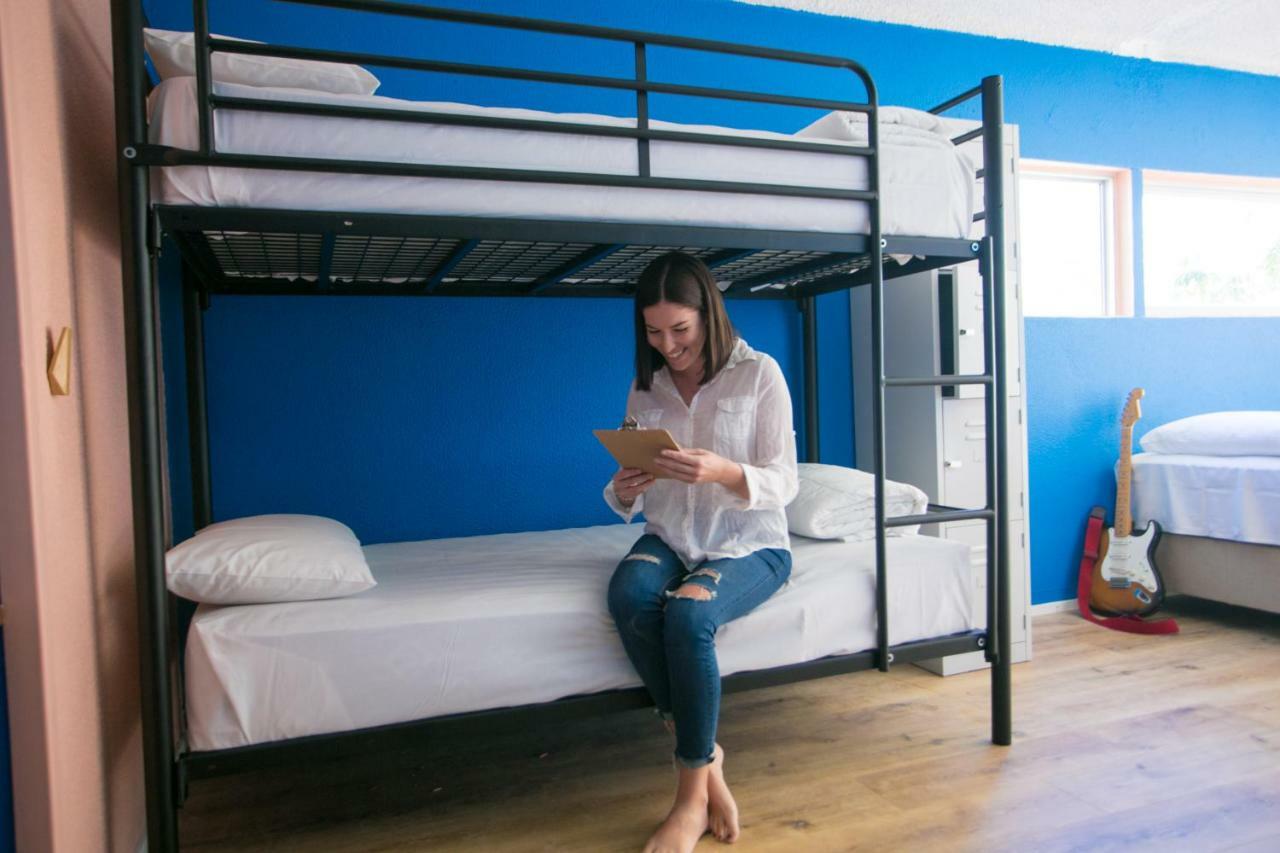 Rainbow Bay Beachhouse Coolangatta Экстерьер фото